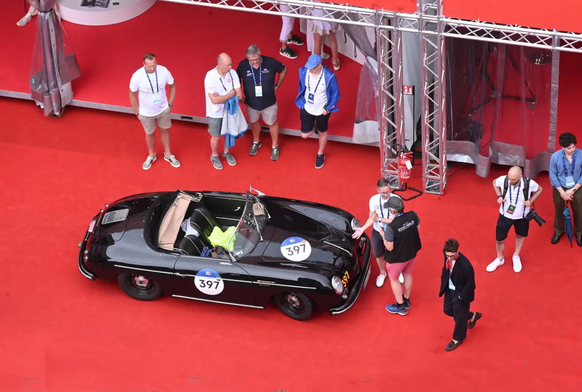 Mille Miglia 2025, la prima giornata di punzonature/7