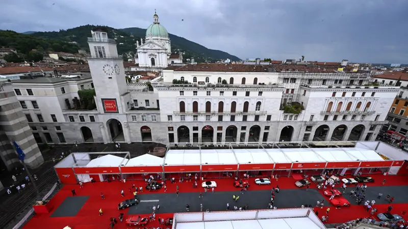 Mille Miglia 2025, la prima giornata di punzonature/7