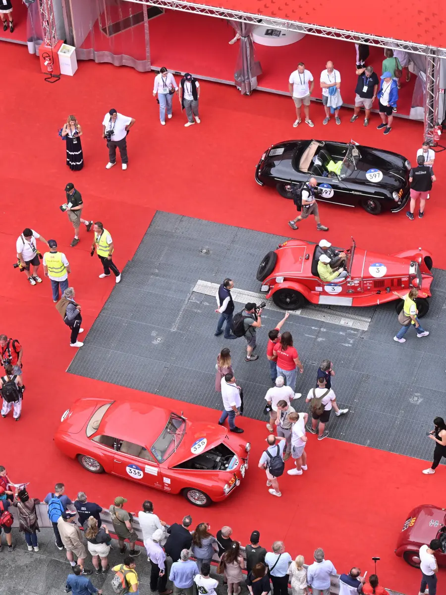 Mille Miglia 2025, la prima giornata di punzonature/7