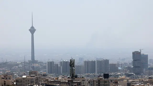 epa12178574 Residential buildings and the city's skyline in Tehran, Iran, 16 June 2025. Israel and Iran have been exchanging fire since Israel launched strikes across Iran on 13 June 2025 as part of Operation 'Rising Lion.' EPA/ABEDIN TAHERKENAREH