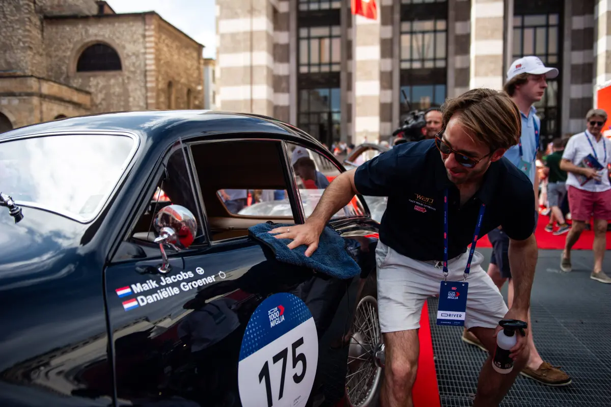 Mille Miglia 2025, la prima giornata di punzonatura/8