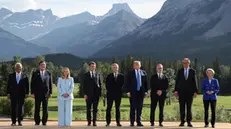 epaselect epa12180088 (L-R) European Council President Antonio Costa, Japanese Prime Minister Shigeru Ishiba, Italian Prime Minister Giorgia Meloni, French President Emmanuel Macron, Canadian Prime Minister Mark Carney, US President Donald Trump, British Prime Minister Keir Starmer, German Chancellor Friedrich Merz, and European Commission President Ursula von der Leyen pose for a family photo during the Group of Seven (G7) Summit at the Kananaskis Country Golf Course in Kananaskis, Alberta, Canada, 16 June 2025. World leaders are gathered from 15 to 17 June 2025 for the annual G7 Summit. EPA/LUDOVIC MARIN / POOL