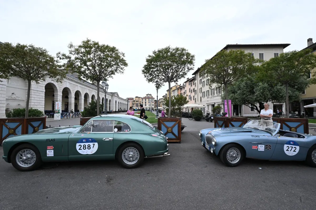 Mille Miglia 2025, i preparativi fervono in città