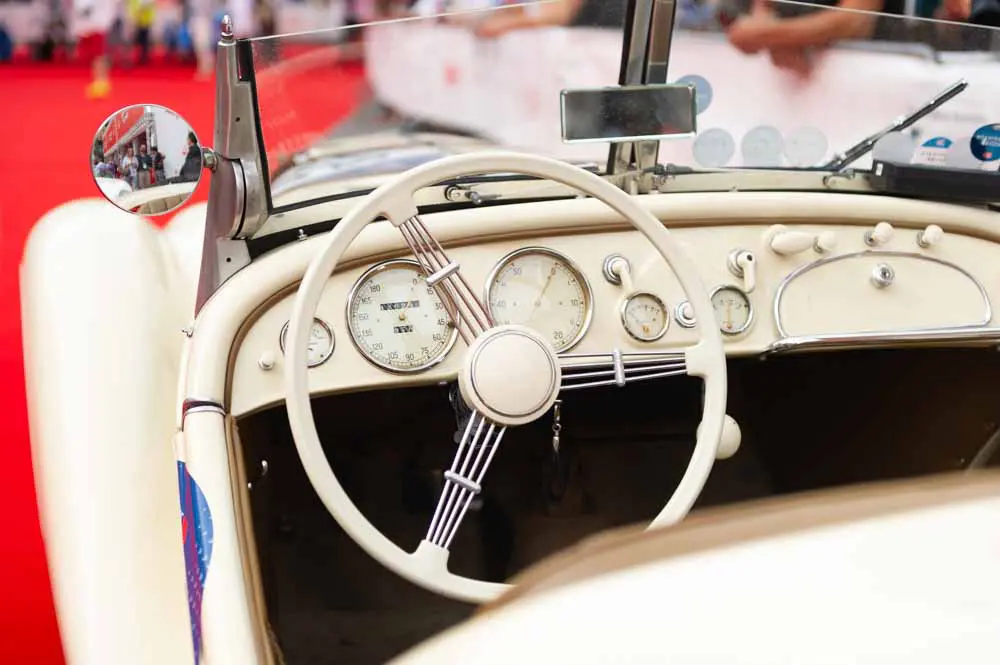 Mille Miglia 2025, la seconda giornata di punzonature/1