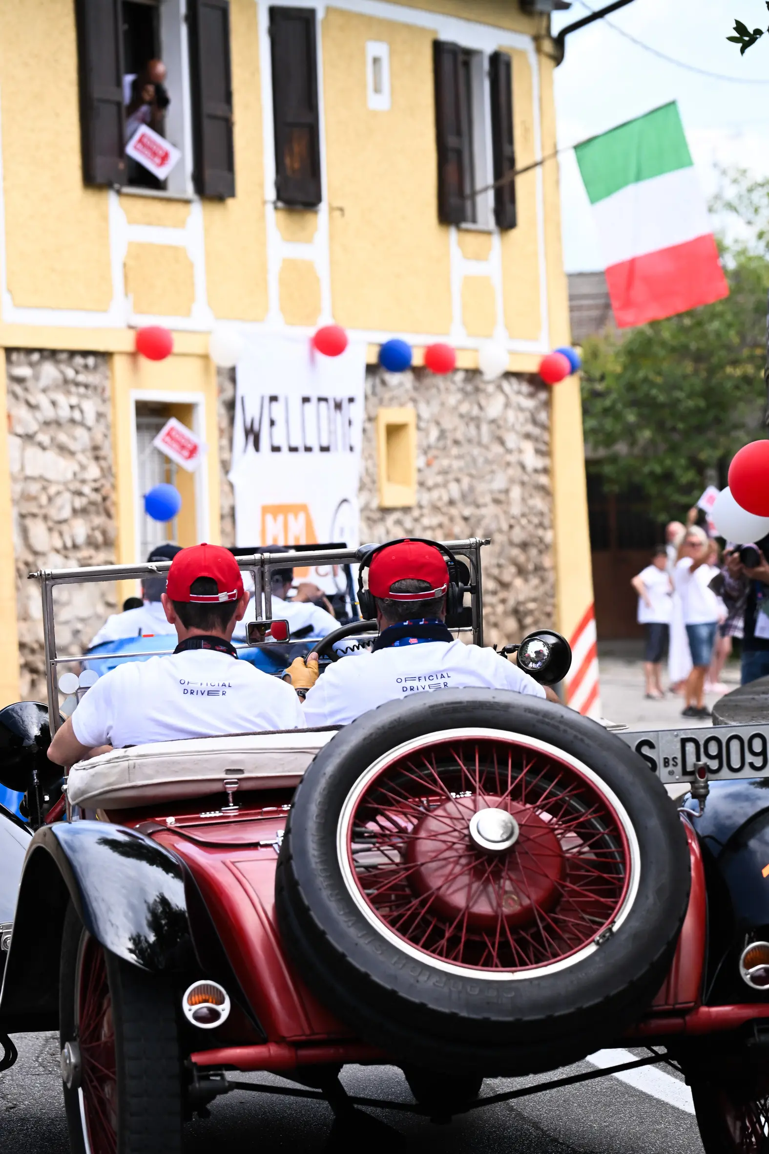 Mille Miglia 2025, il passaggio da Prevalle