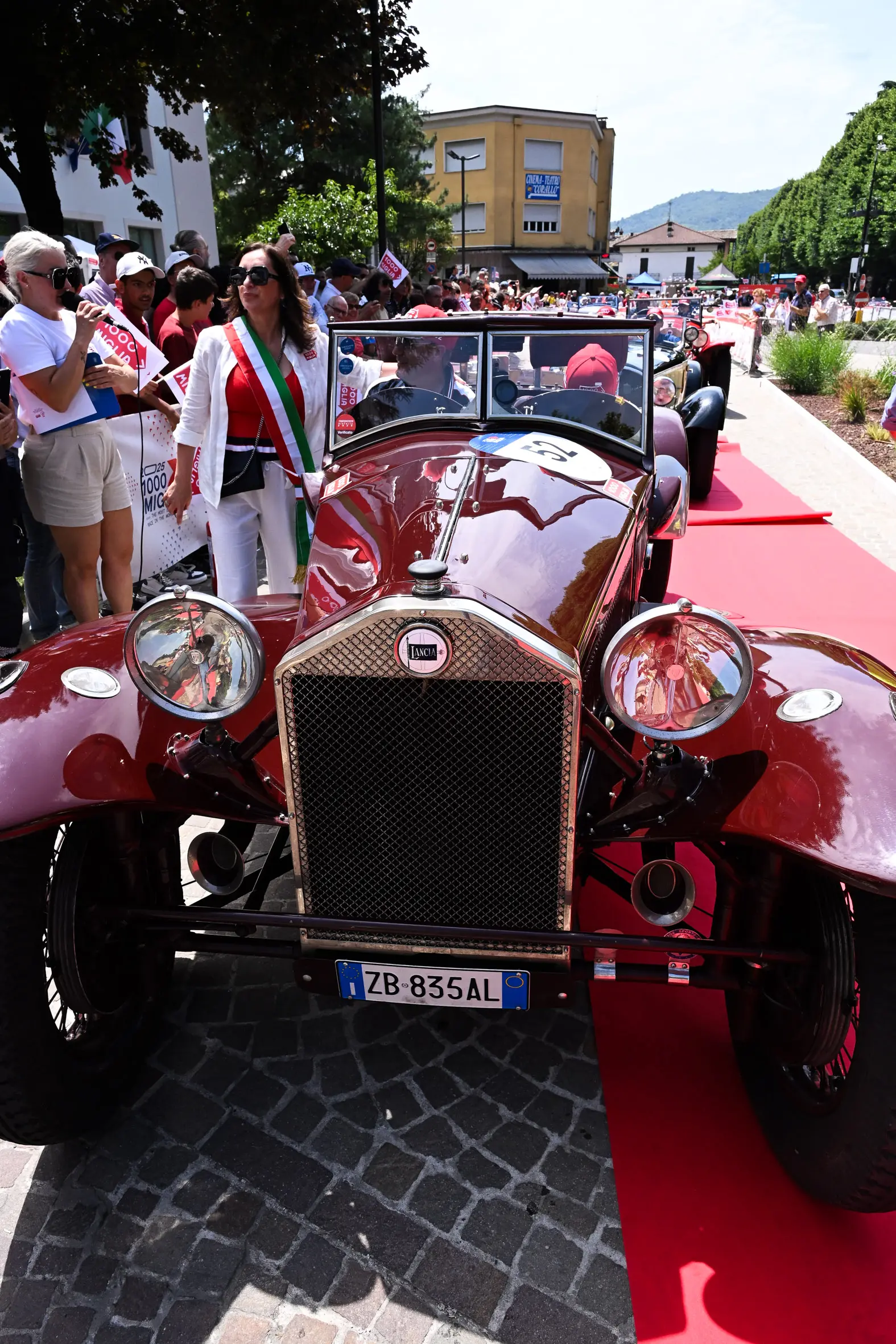 Mille Miglia 2025, il passaggio da Villanuova sul Clisi
