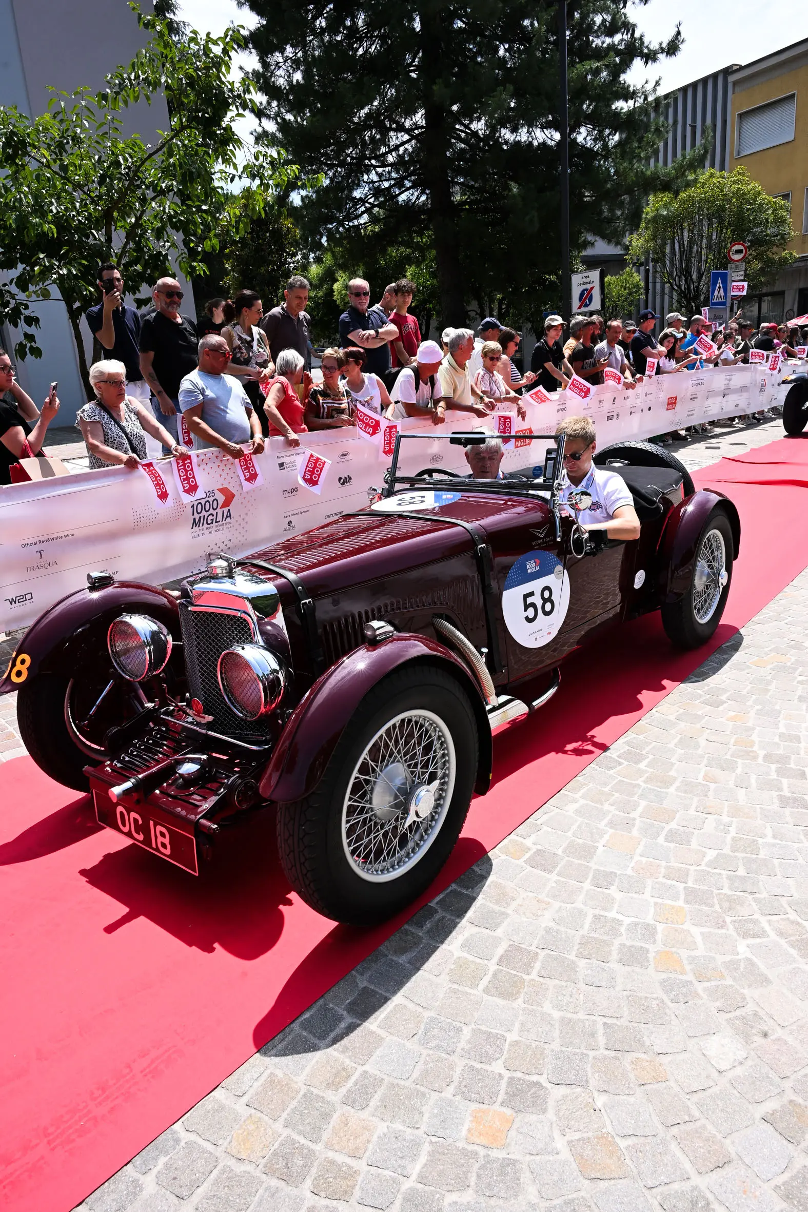 Mille Miglia 2025, il passaggio da Villanuova sul Clisi