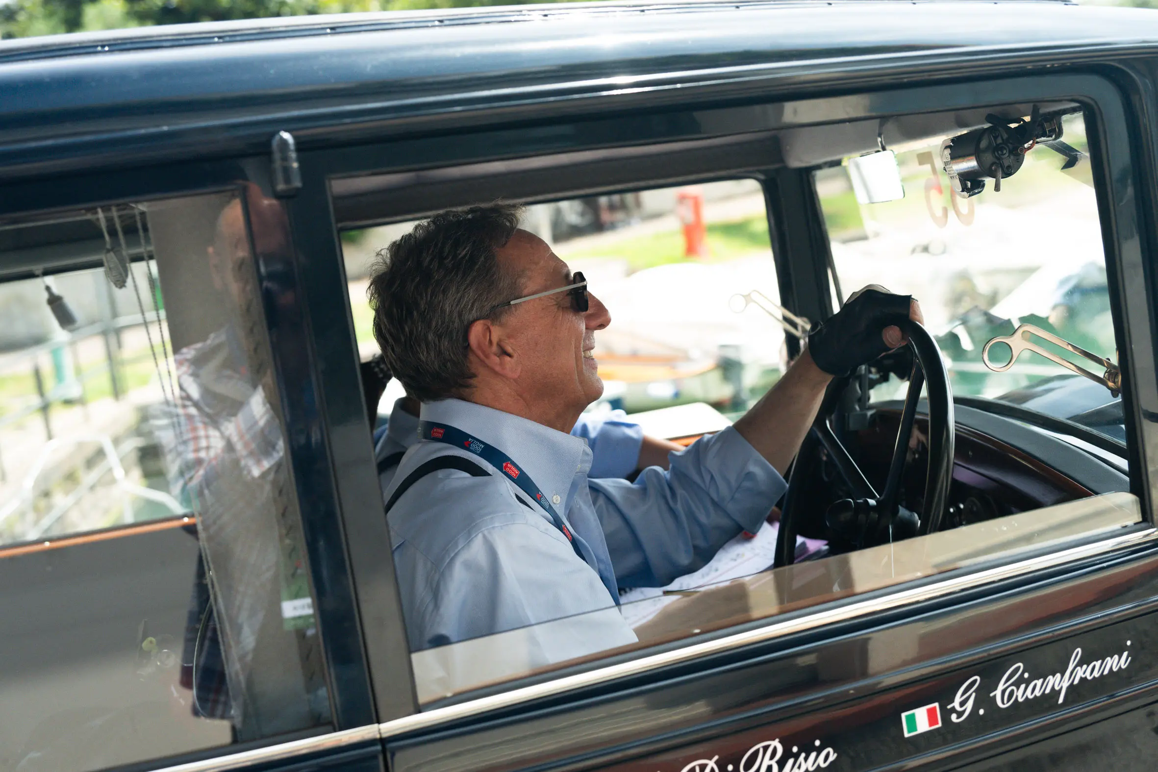 Mille Miglia 2025, il passaggio a Manerba del Garda