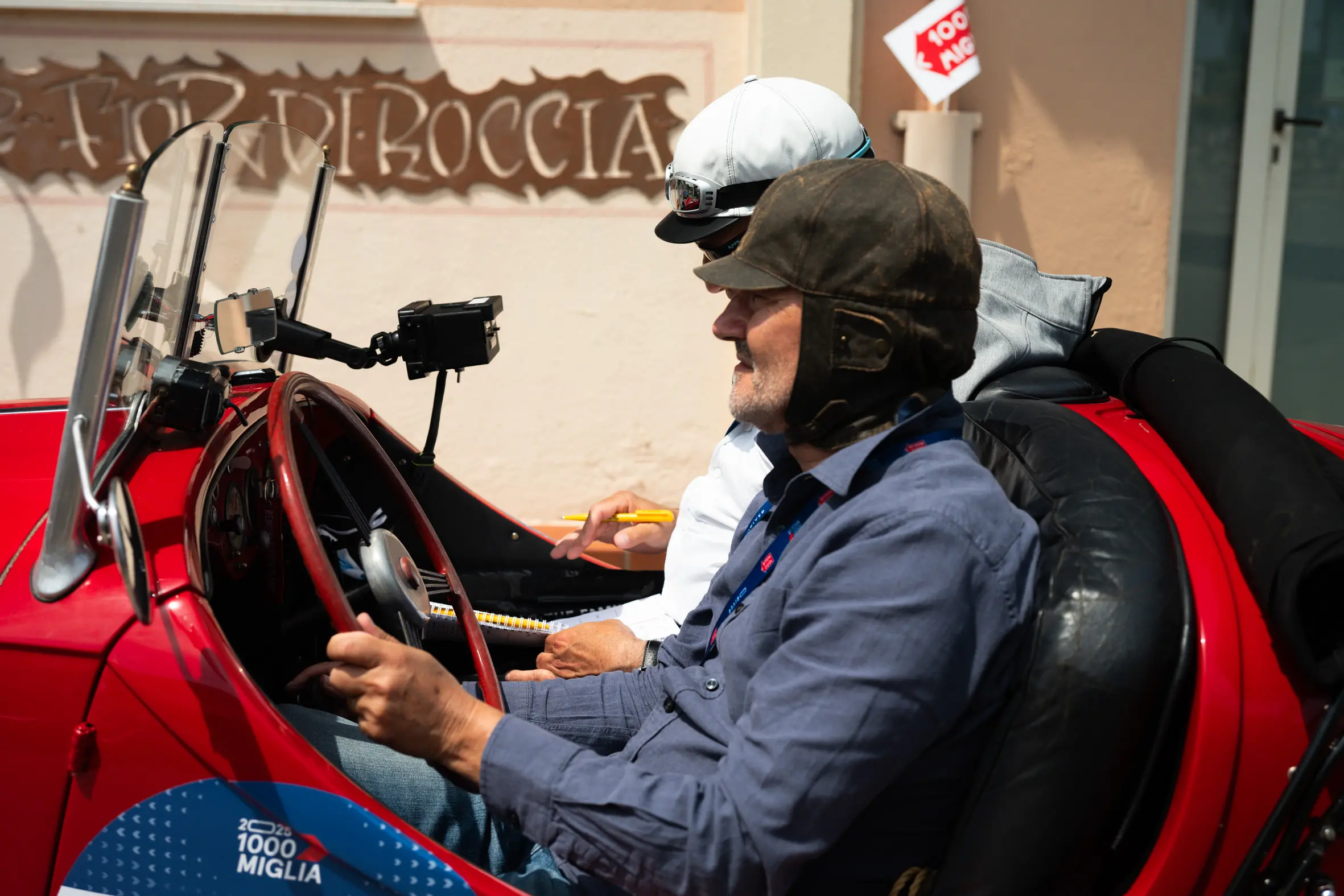 Mille Miglia 2025, il passaggio a Manerba del Garda
