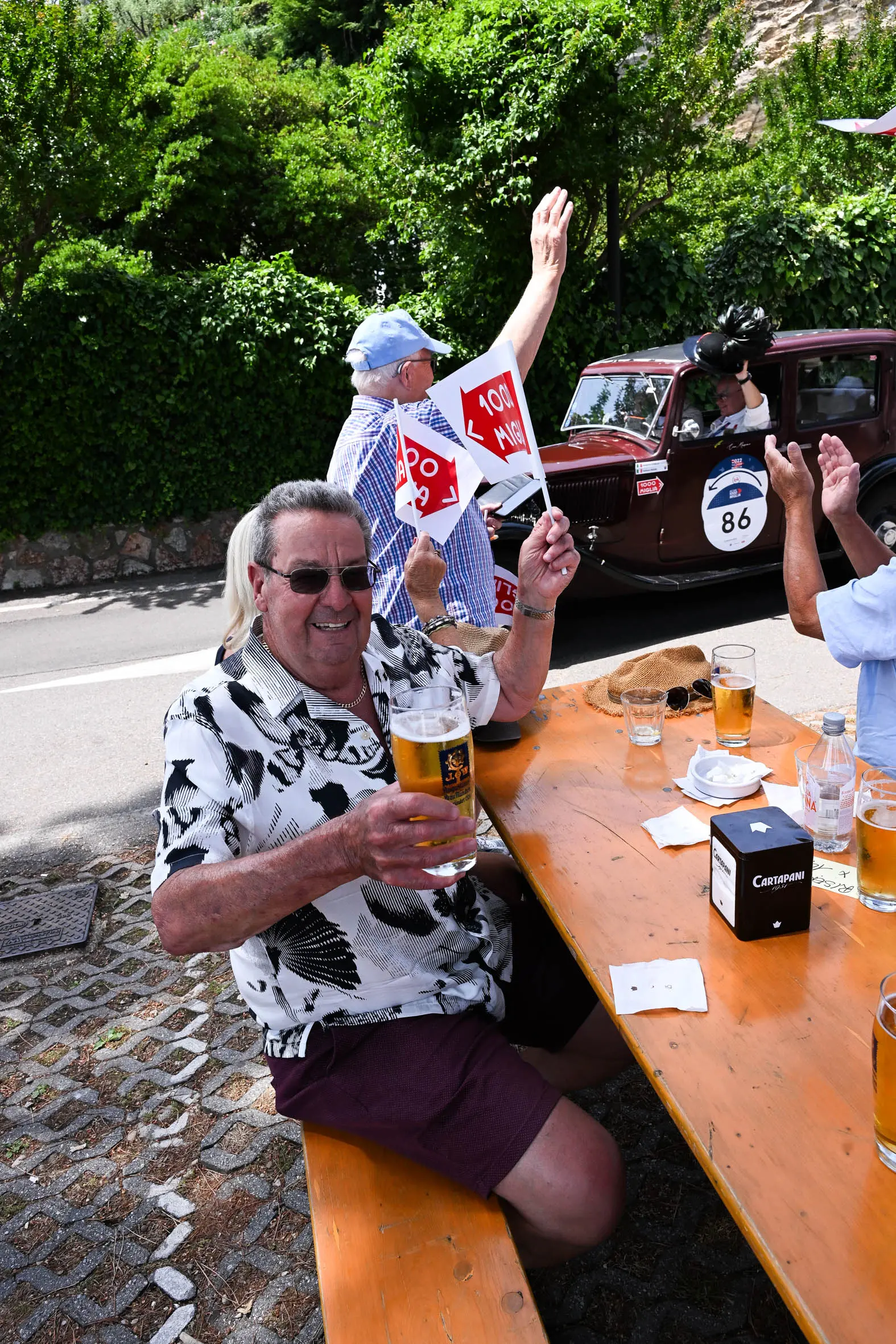 Mille Miglia 2025, il passaggio a Manerba del Garda