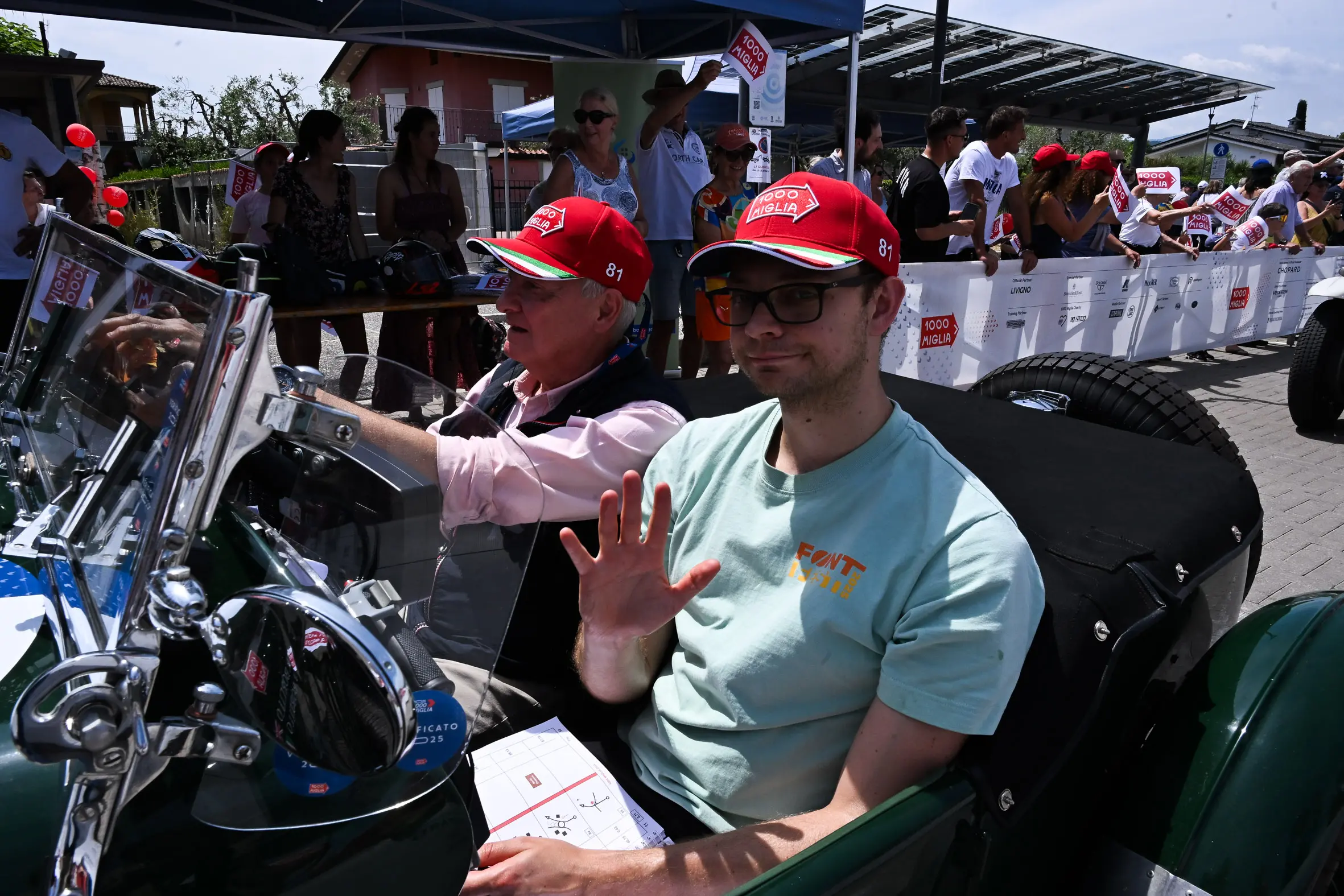 Mille Miglia 2025, il passaggio a Moniga del Garda