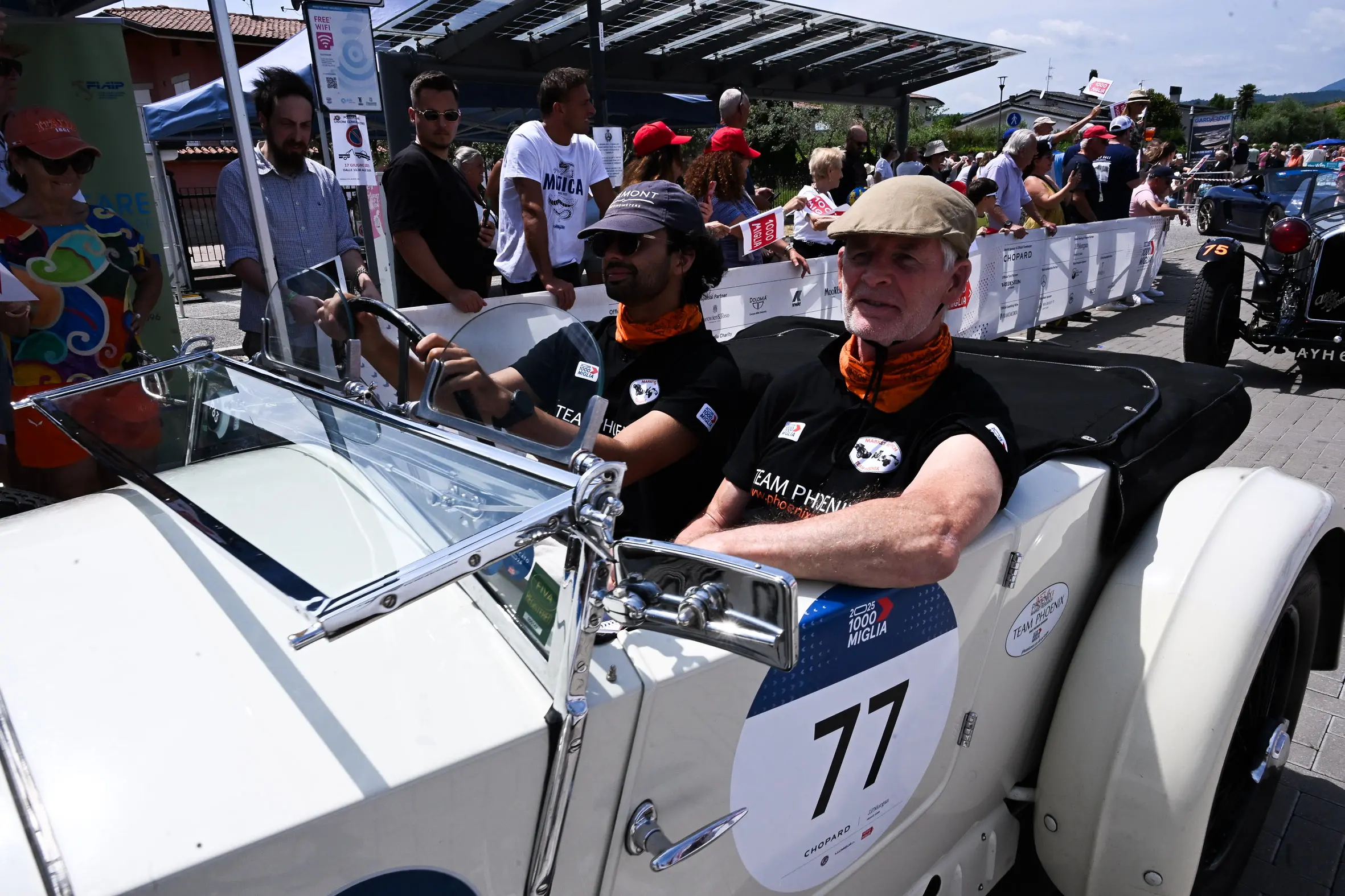 Mille Miglia 2025, il passaggio a Moniga del Garda