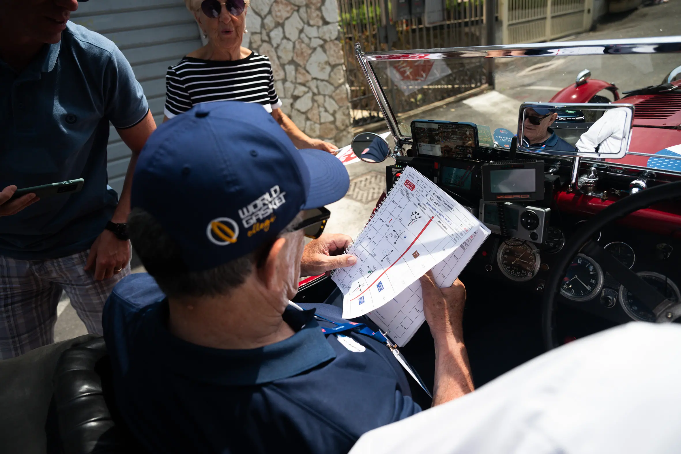 Mille Miglia 2025, il passaggio a Manerba del Garda