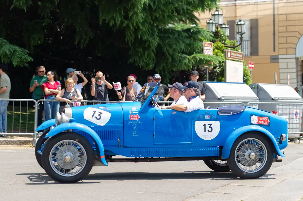 Mille Miglia 2025, il passaggio in Castello