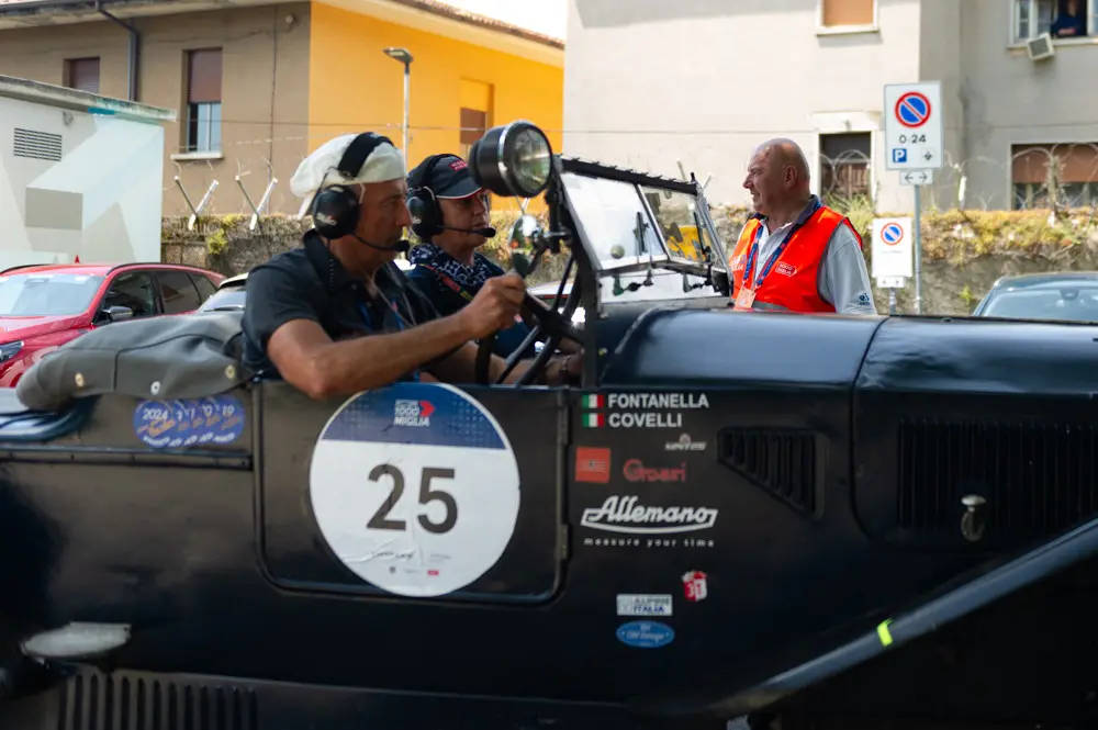 Mille Miglia 2025, il passaggio in Castello