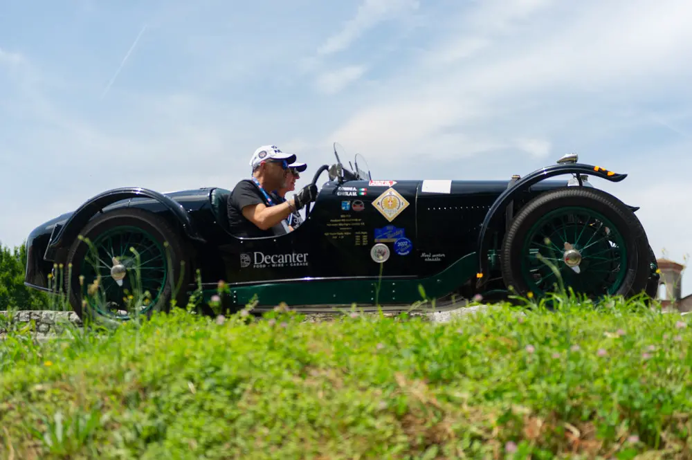 Mille Miglia 2025, il passaggio in Castello