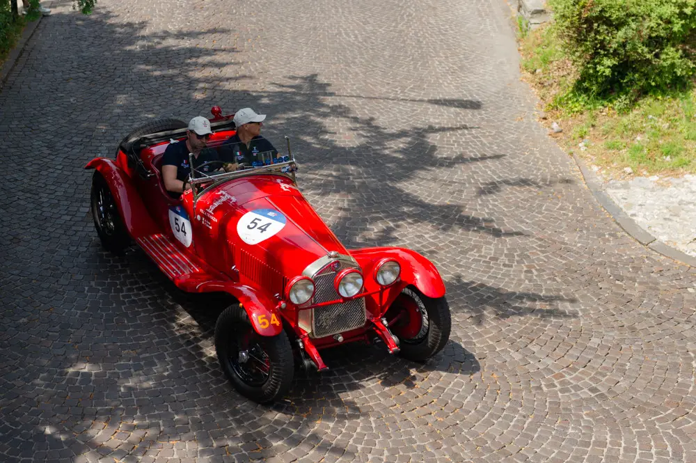 Mille Miglia 2025, il passaggio in Castello
