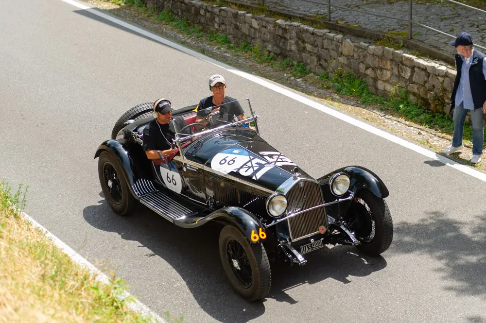 Mille Miglia 2025, il passaggio in Castello