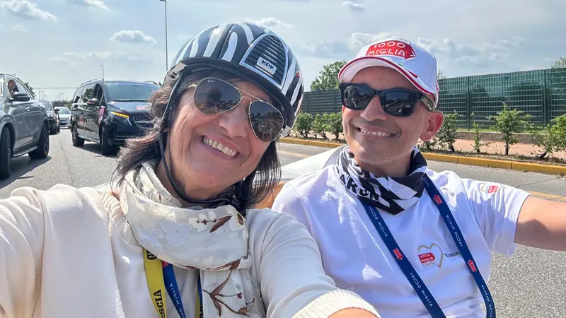 Nunzia Vallini a bordo della charity car