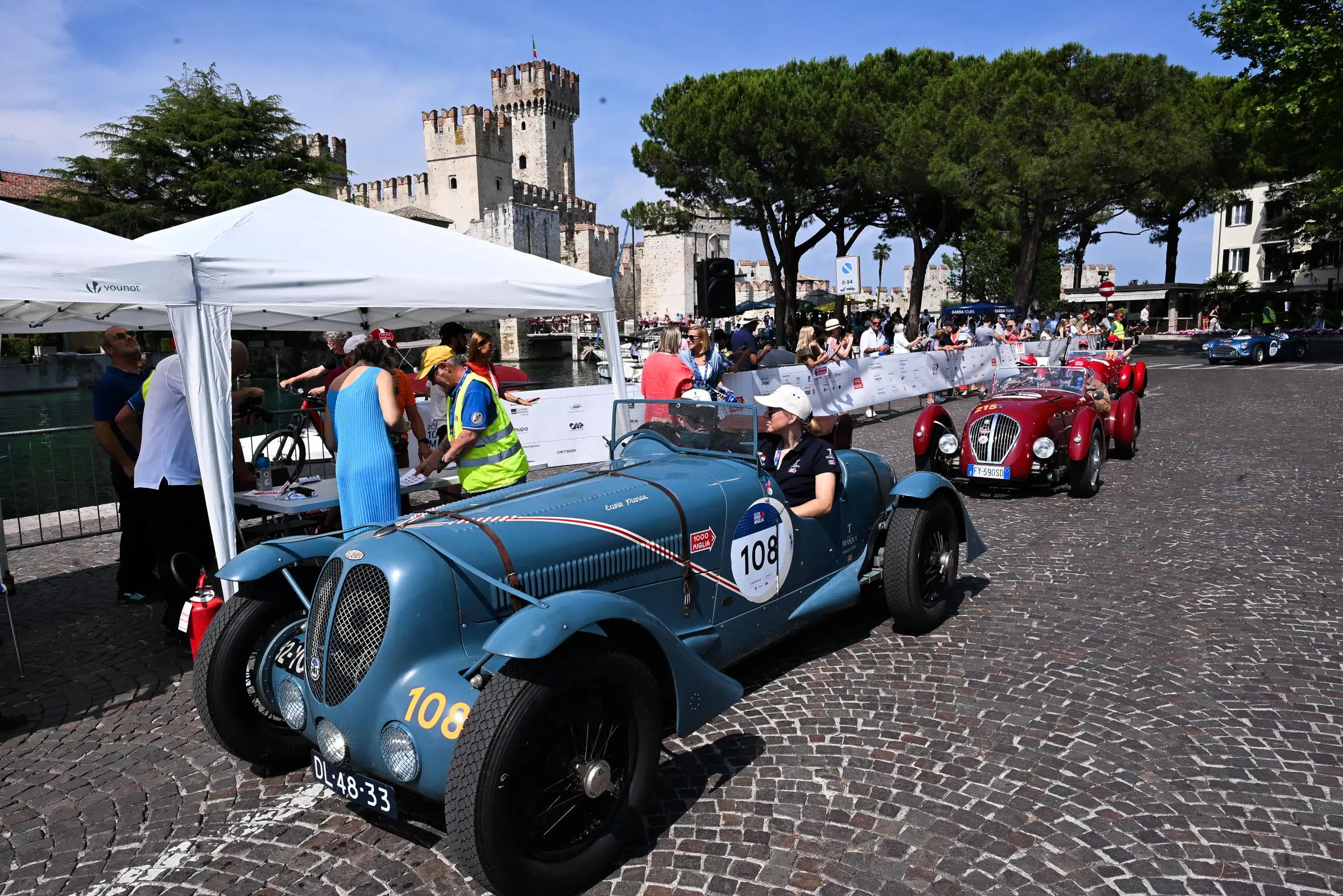 Mille Miglia 2025, il passaggio da Sirmione