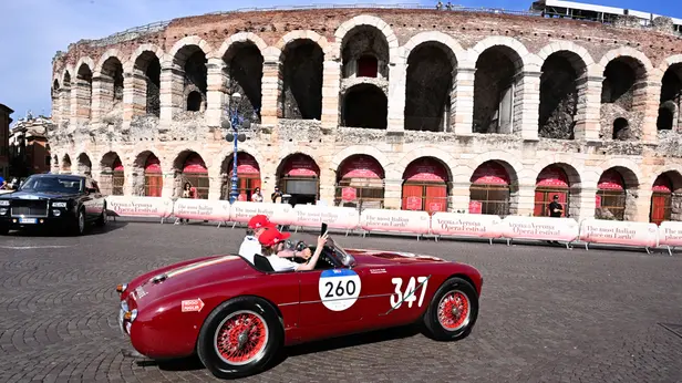 Mille Miglia 2025, il passaggio a Verona