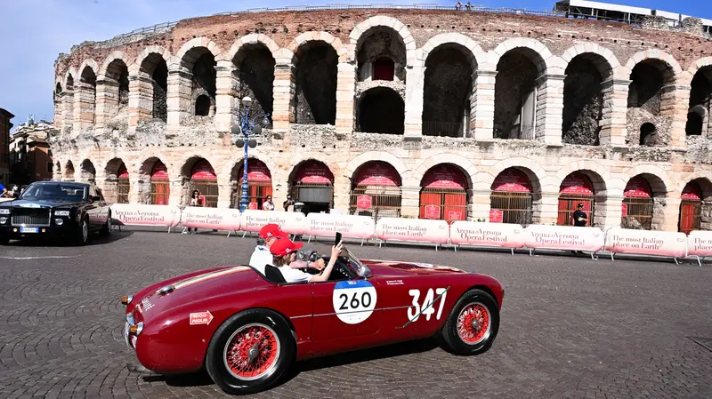 Mille Miglia 2025, il passaggio a Verona