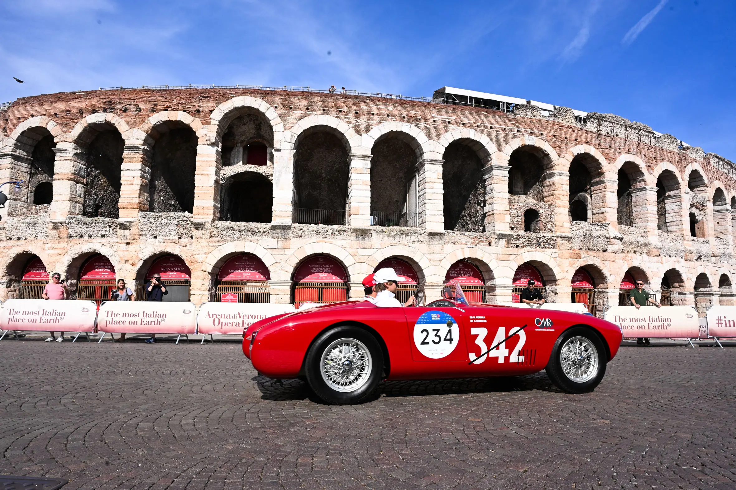 Mille Miglia 2025, il passaggio a Verona