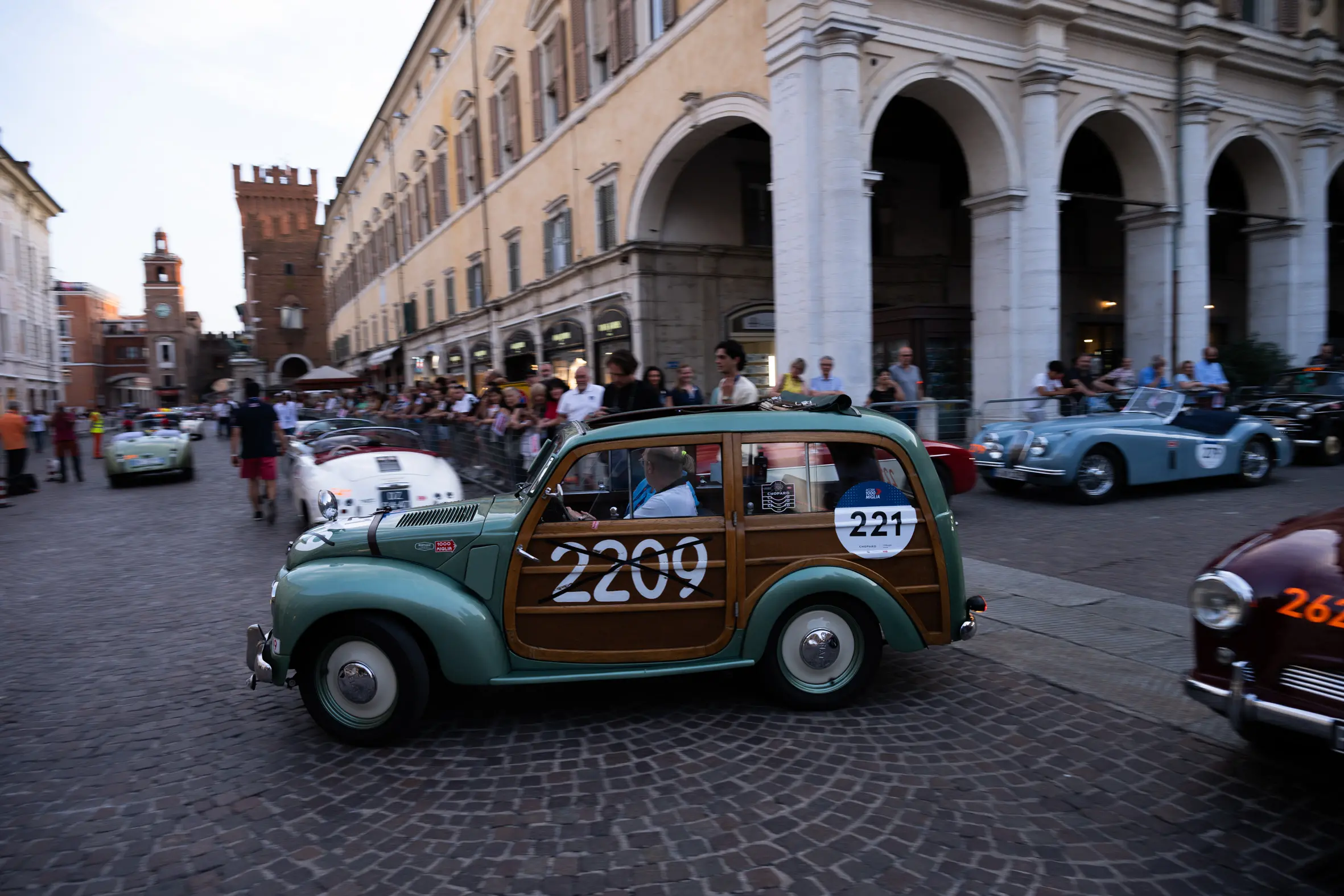 Mille Miglia 2025, il passaggio a Ferrara