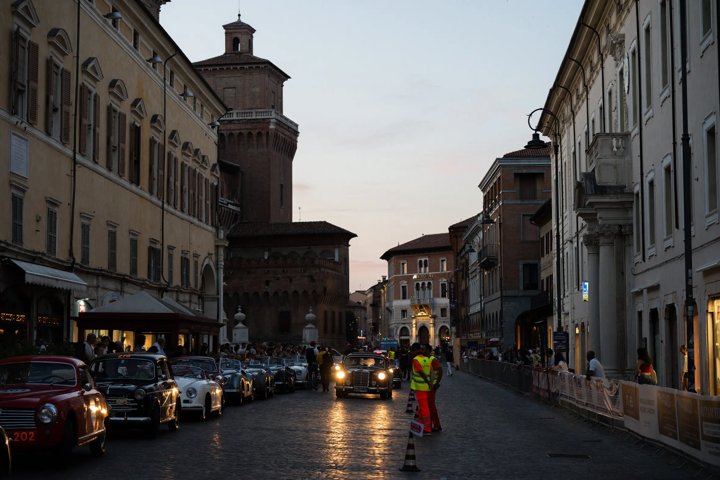 Mille Miglia 2025, il passaggio a Ferrara