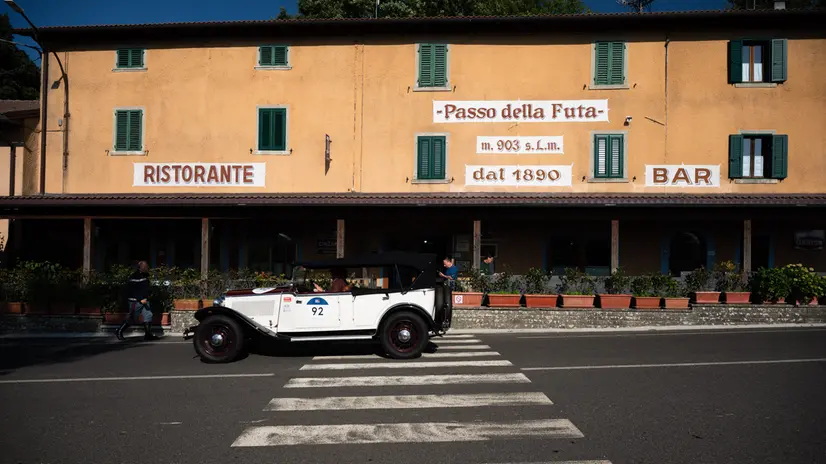 Mille Miglia 2025, il passo della Futa