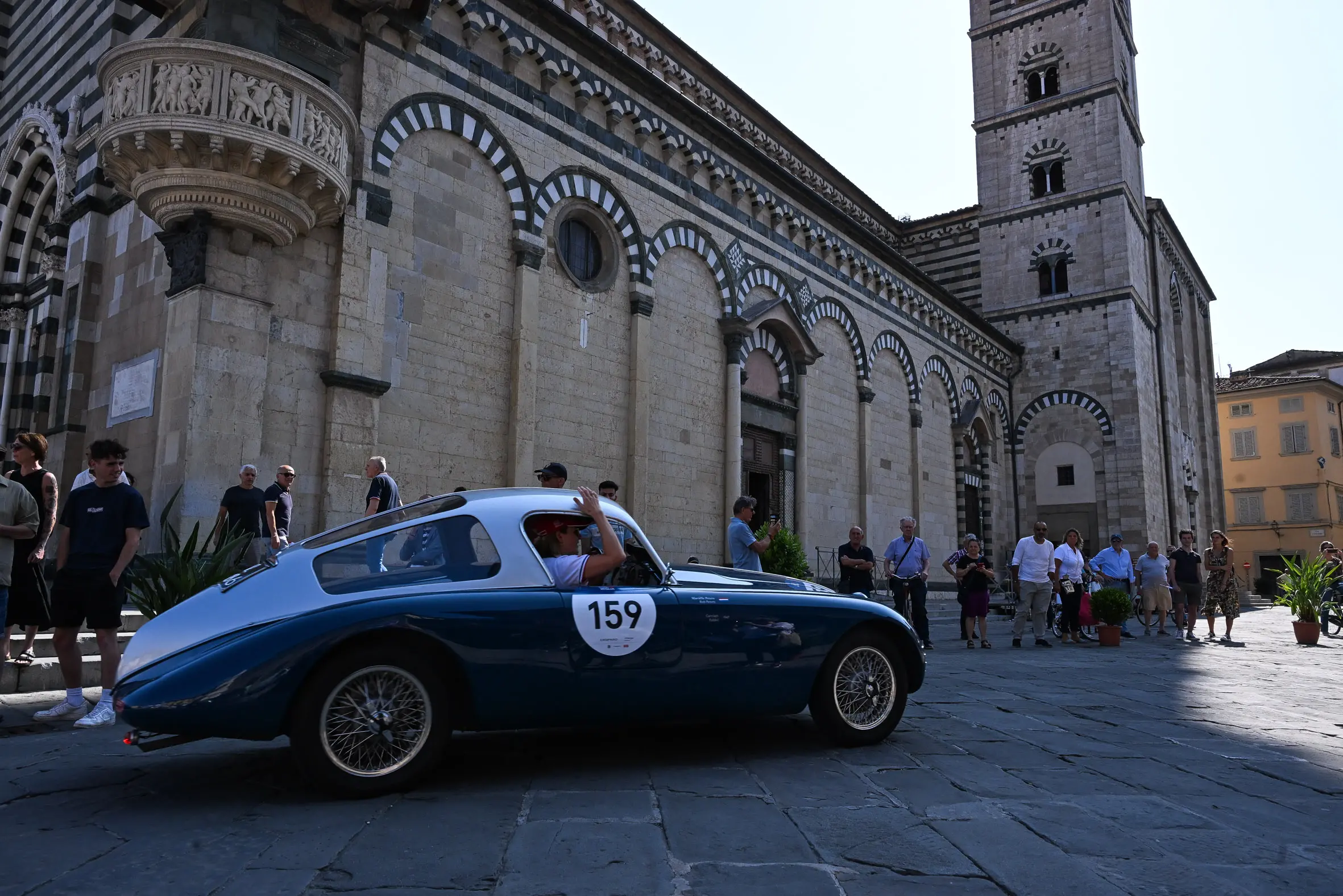 Mille Miglia 2025, il passaggio da Prato