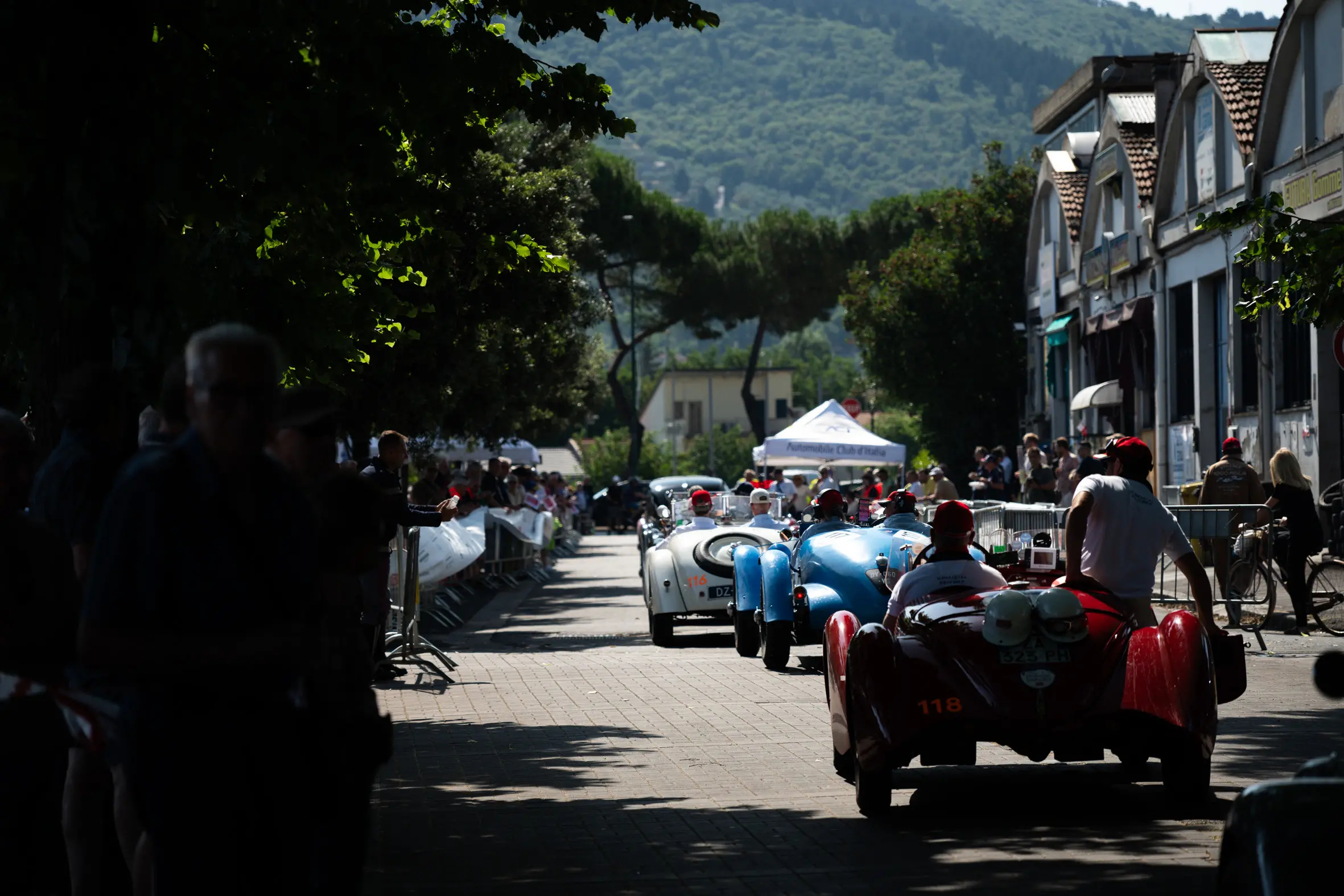 Mille Miglia 2025, il passaggio ex fabbrica Calamai