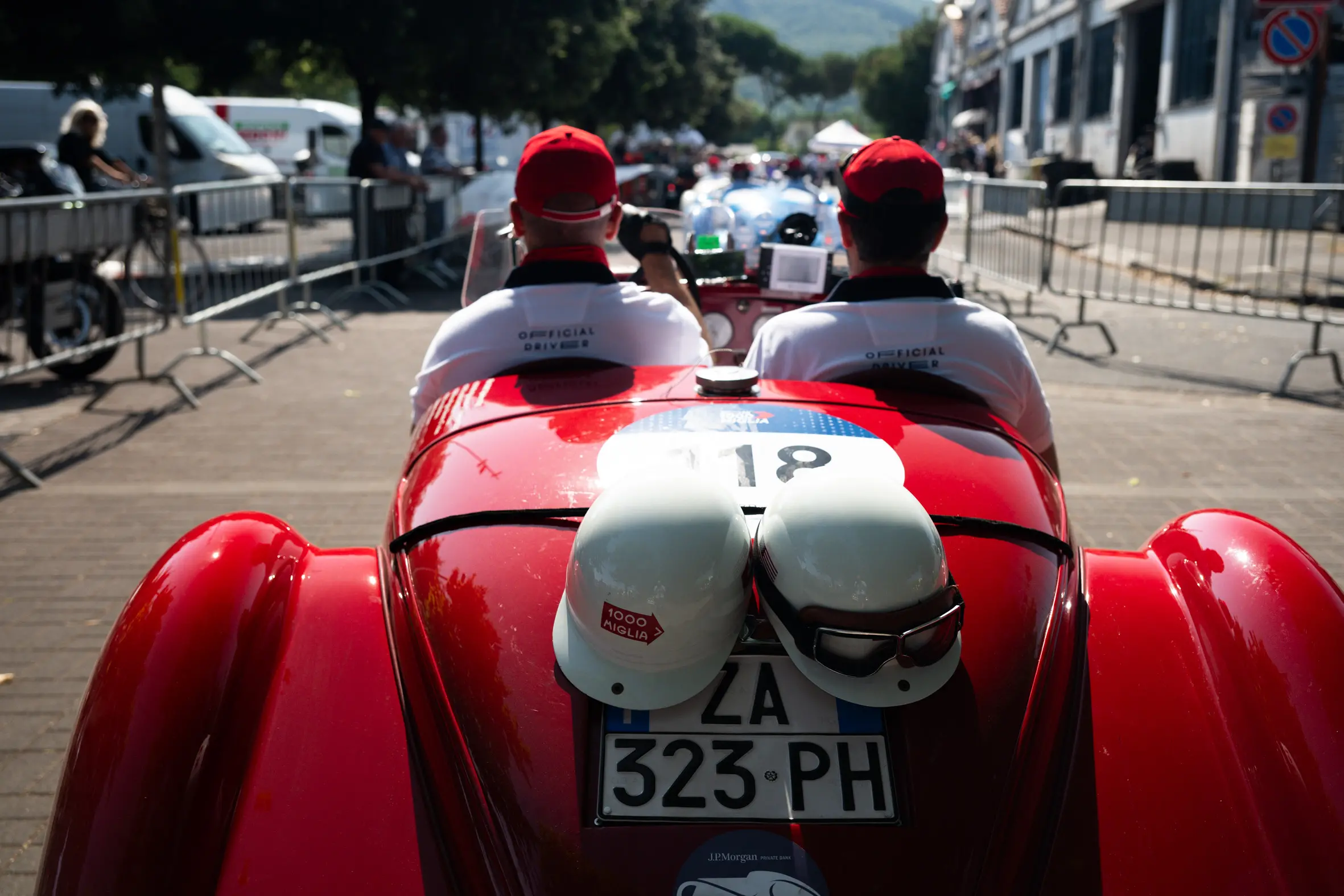 Mille Miglia 2025, il passaggio ex fabbrica Calamai