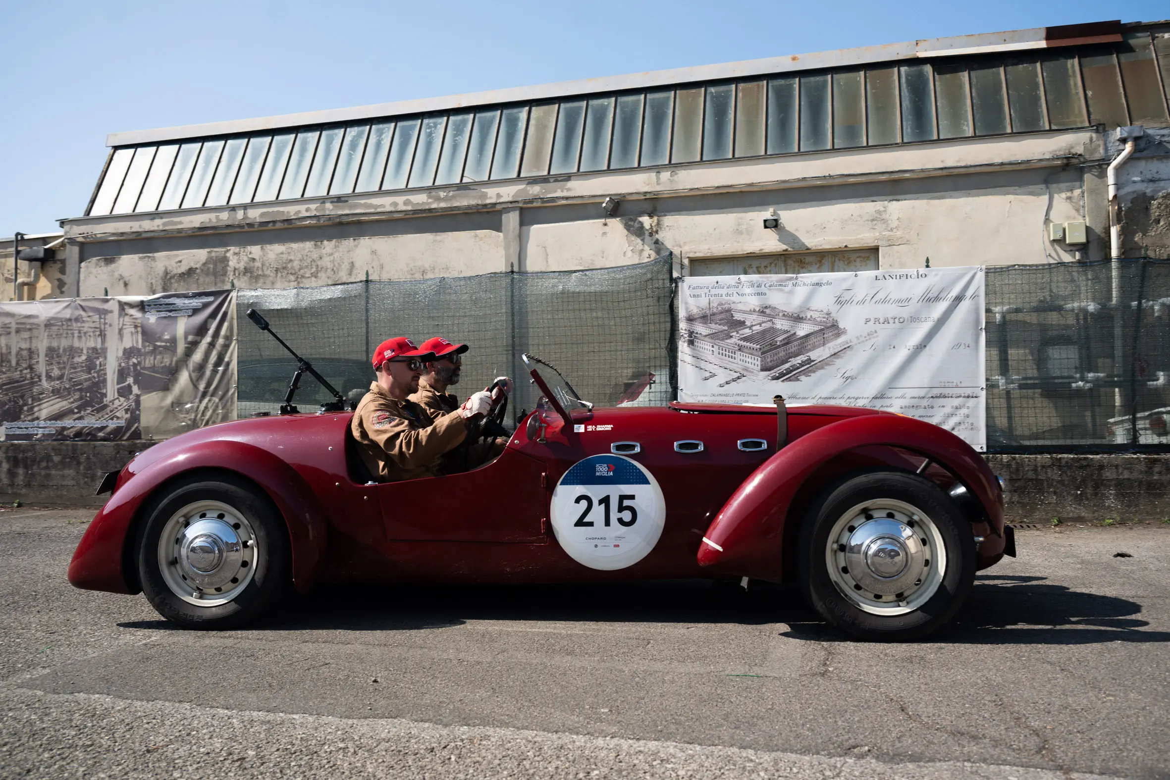 Mille Miglia 2025, il passaggio ex fabbrica Calamai