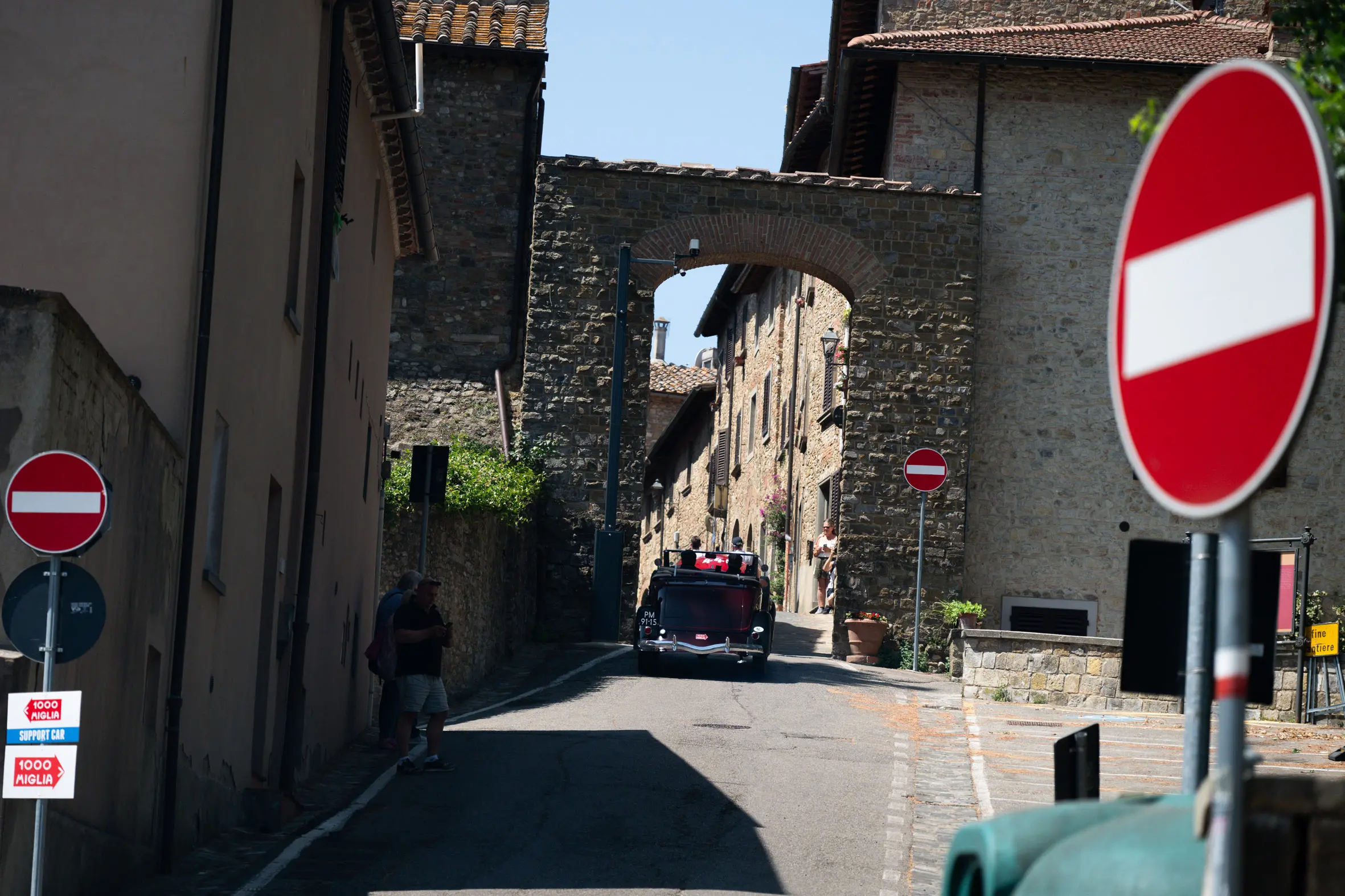 Mille Miglia 2025, il passaggio da Barberino Val D'elsa