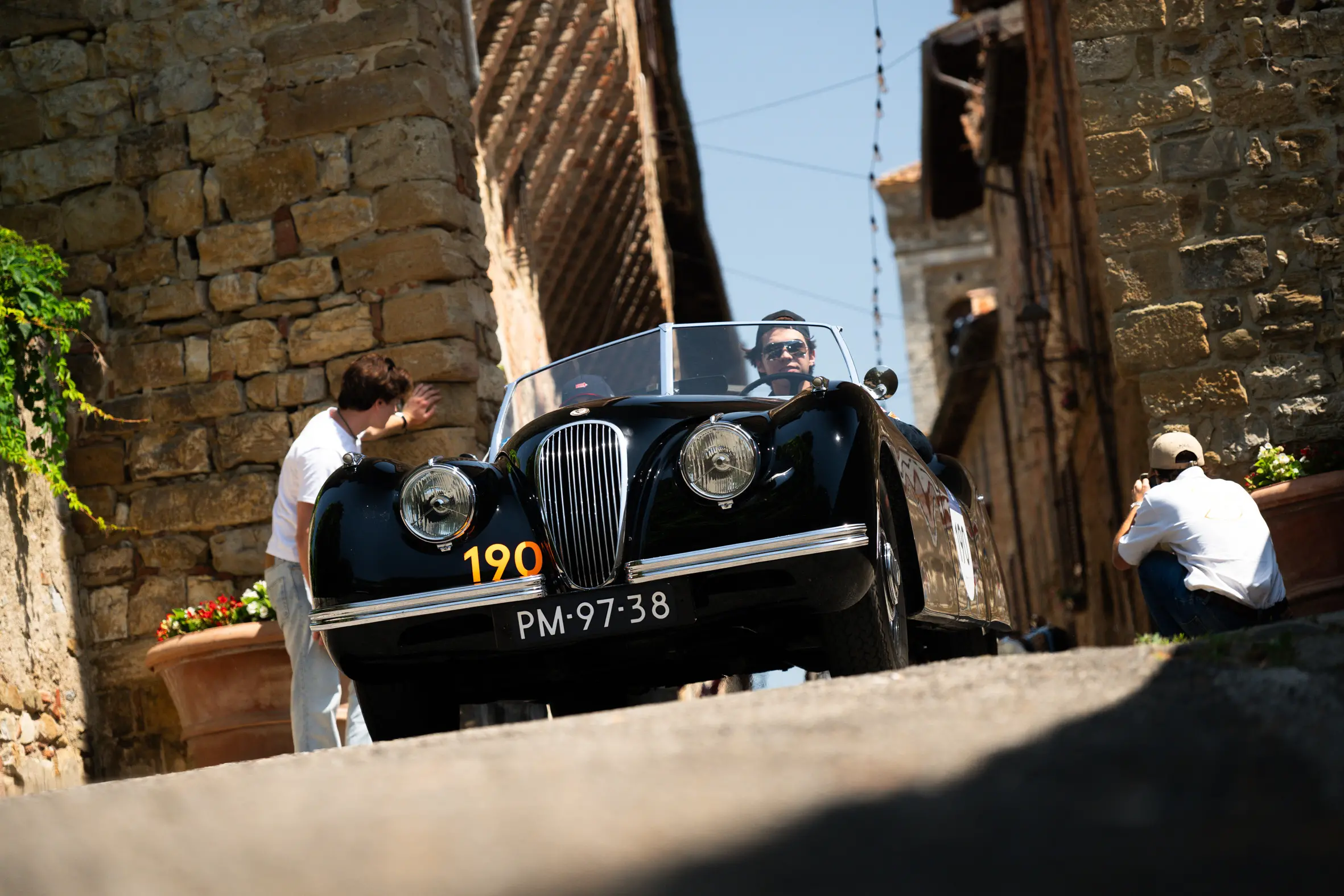 Mille Miglia 2025, il passaggio da Barberino Val D'elsa