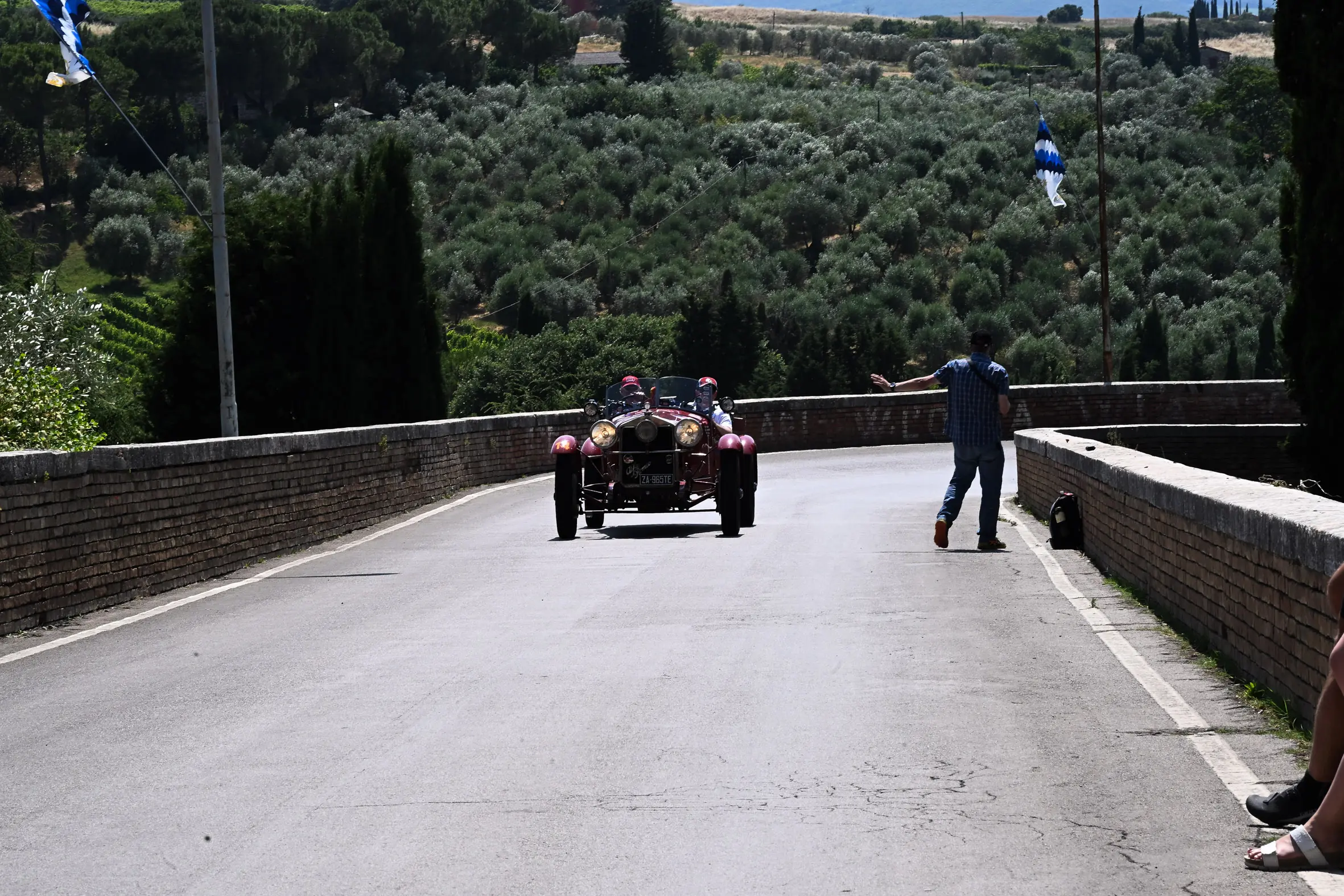 Mille Miglia 2025, il passaggio da San Quirico