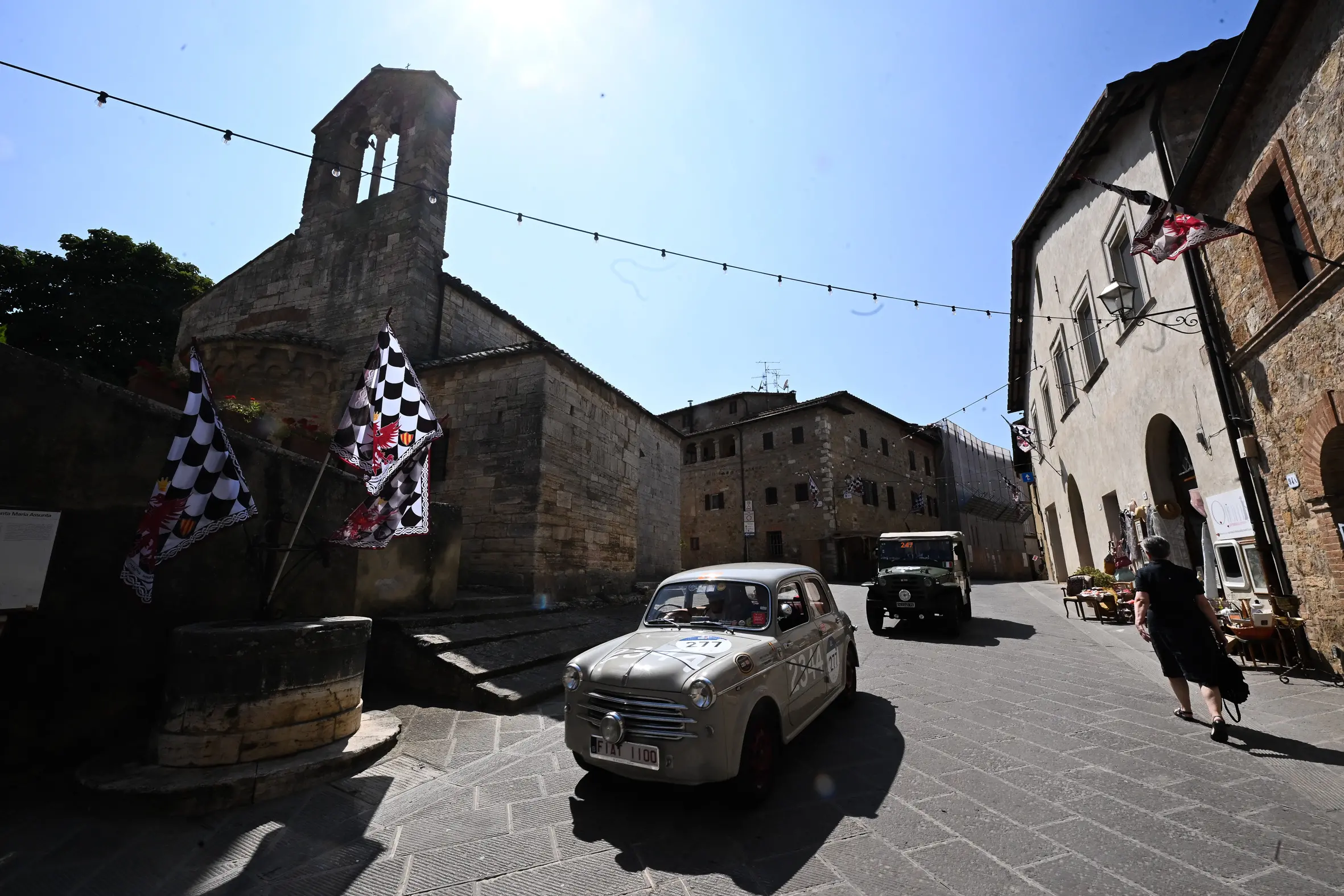 Mille Miglia 2025, il passaggio da San Quirico
