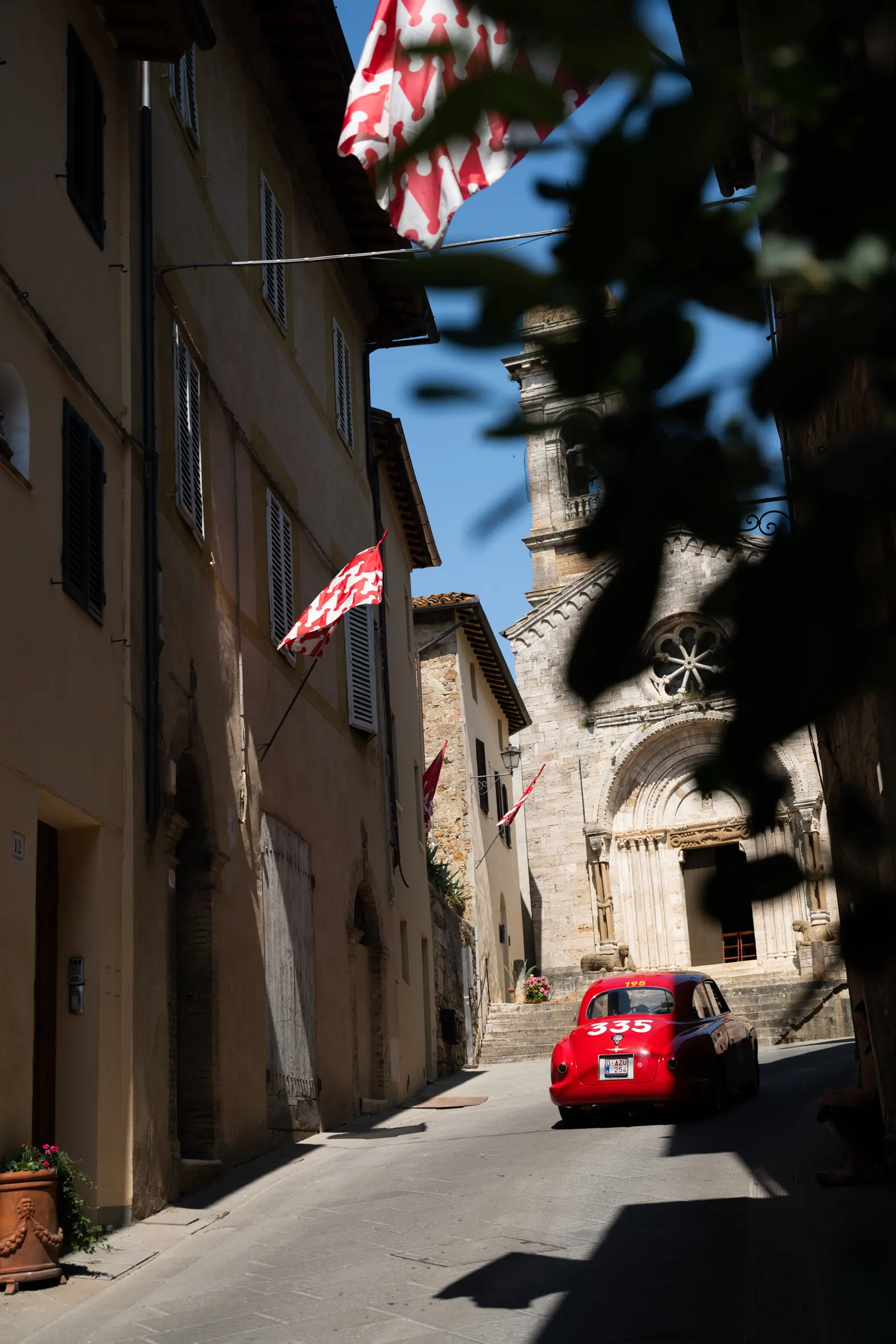 Mille Miglia 2025, il passaggio da San Quirico