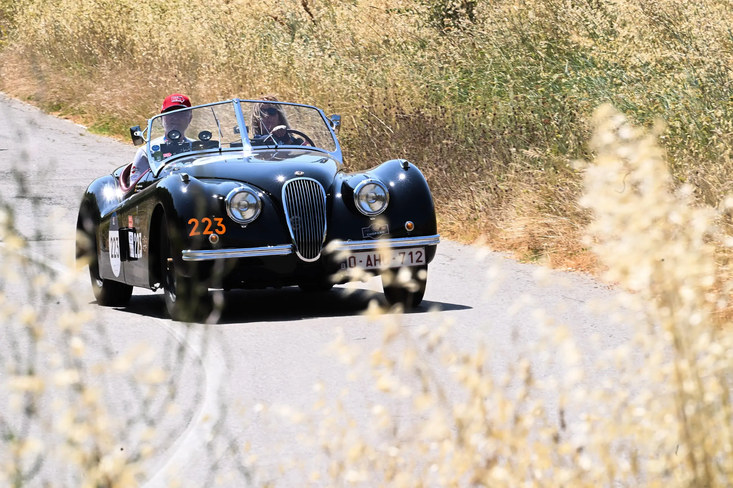 Mille Miglia 2025, il passaggio dalla Via Francigena