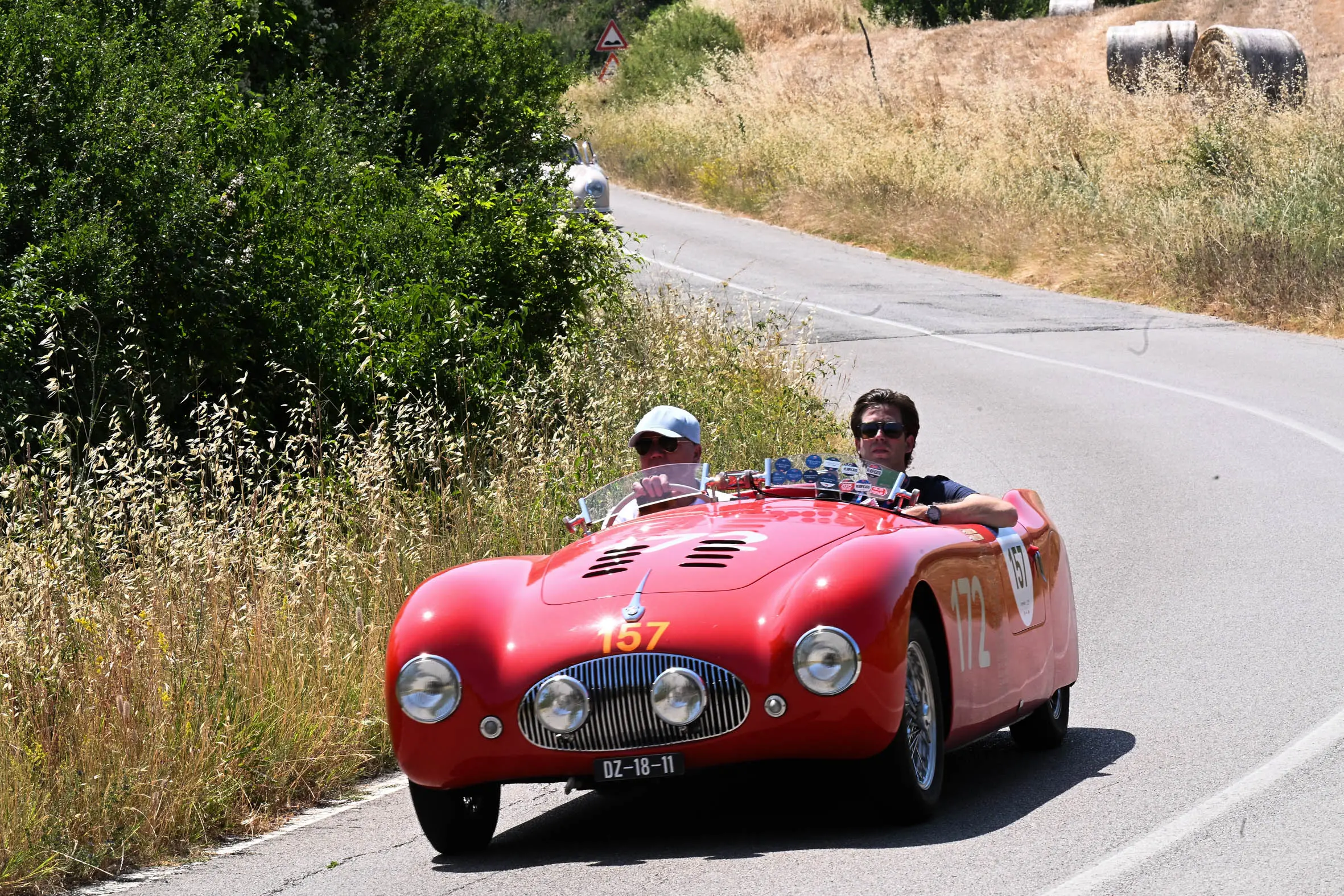 Mille Miglia 2025, il passaggio dalla Via Francigena