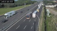 La situazione all'altezza del casello di Desenzano - Foto InfoViaggiando