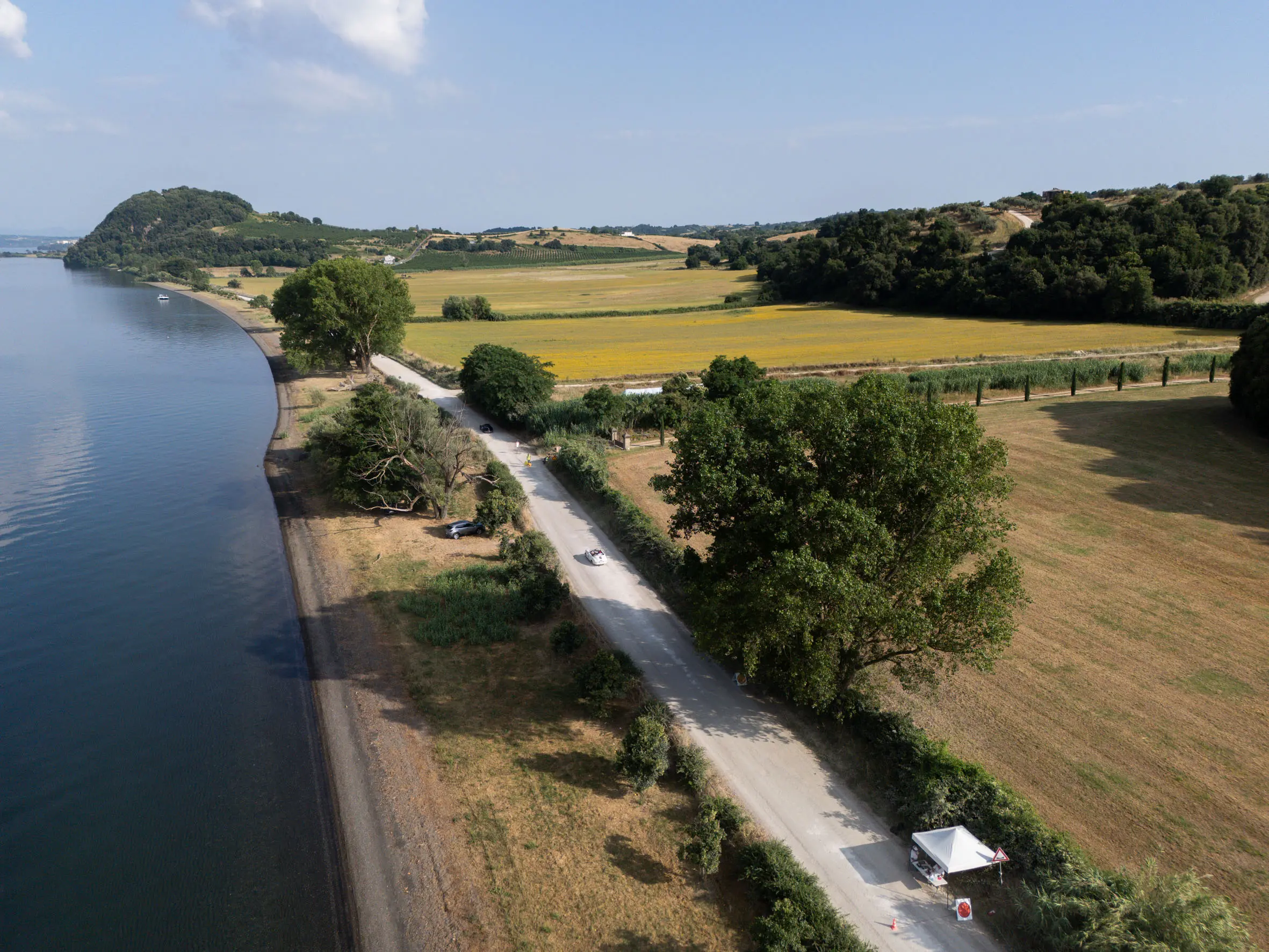 Mille Miglia 2025, il passaggio al lago di Bolsena