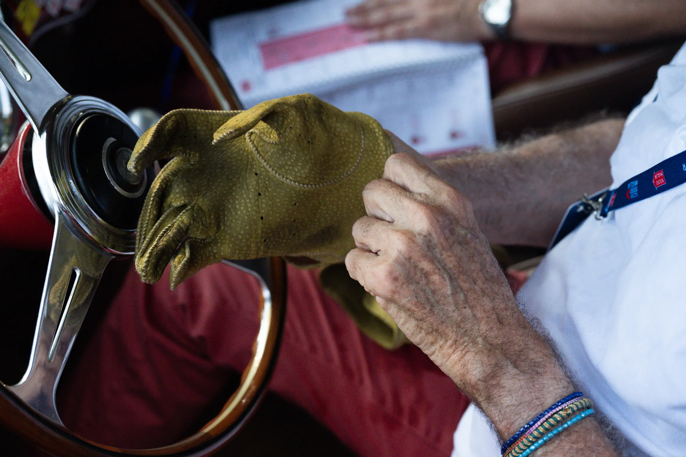 Mille Miglia 2025, il passaggio dal lago di Bolsena