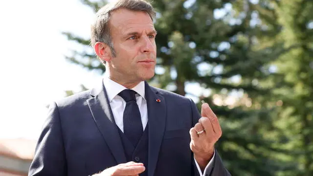 epa12180028 French President Emmanuel Macron speaks to the press during the G7 Summit in Kananaskis, Canada, 16 June 2025. World leaders are gathered from 15 to 17 June 2025 for the annual G7 Summit. EPA/TERESA SUAREZ / POOL