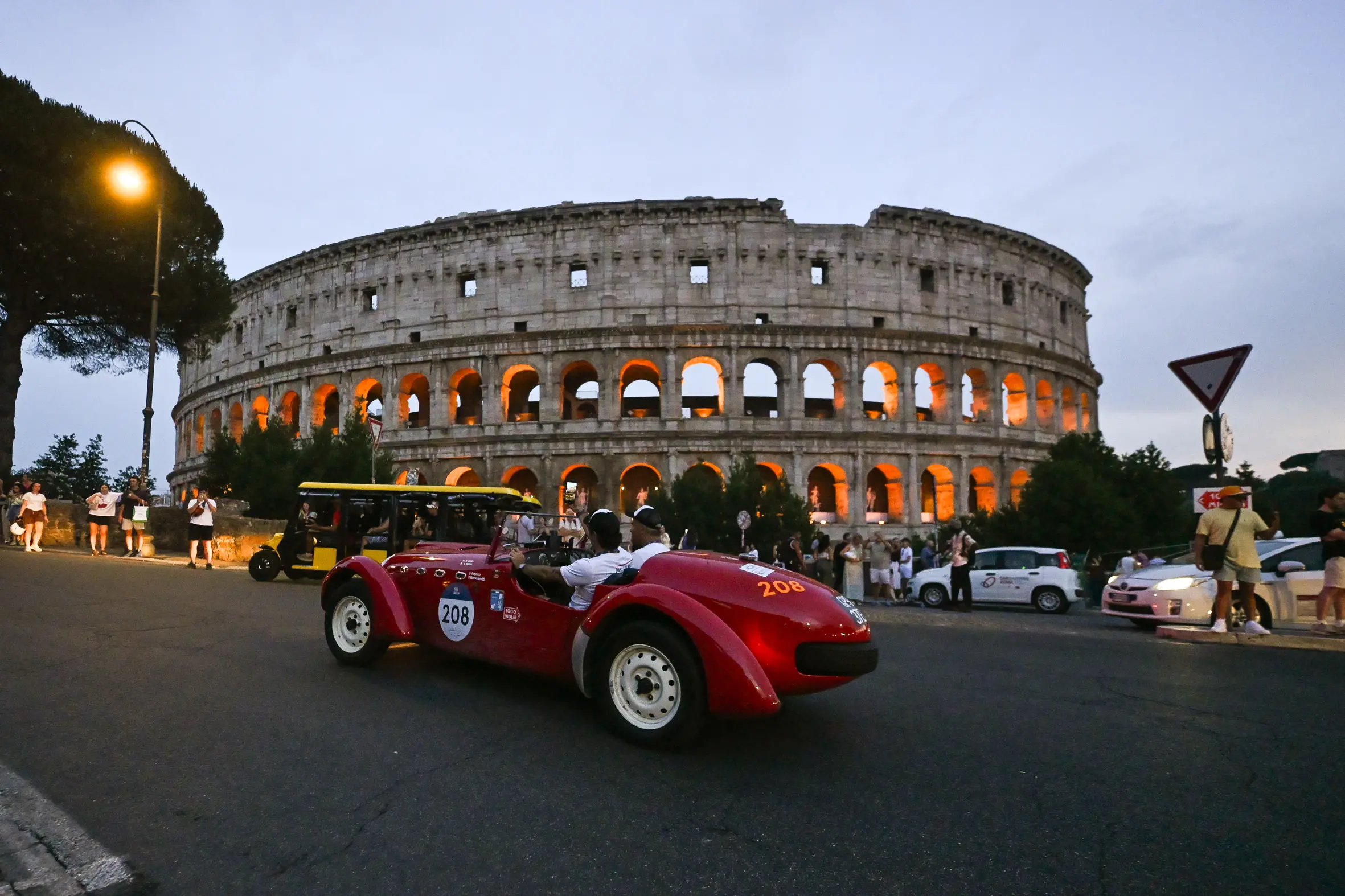 Mille Miglia 2025, l'arrivo a Roma