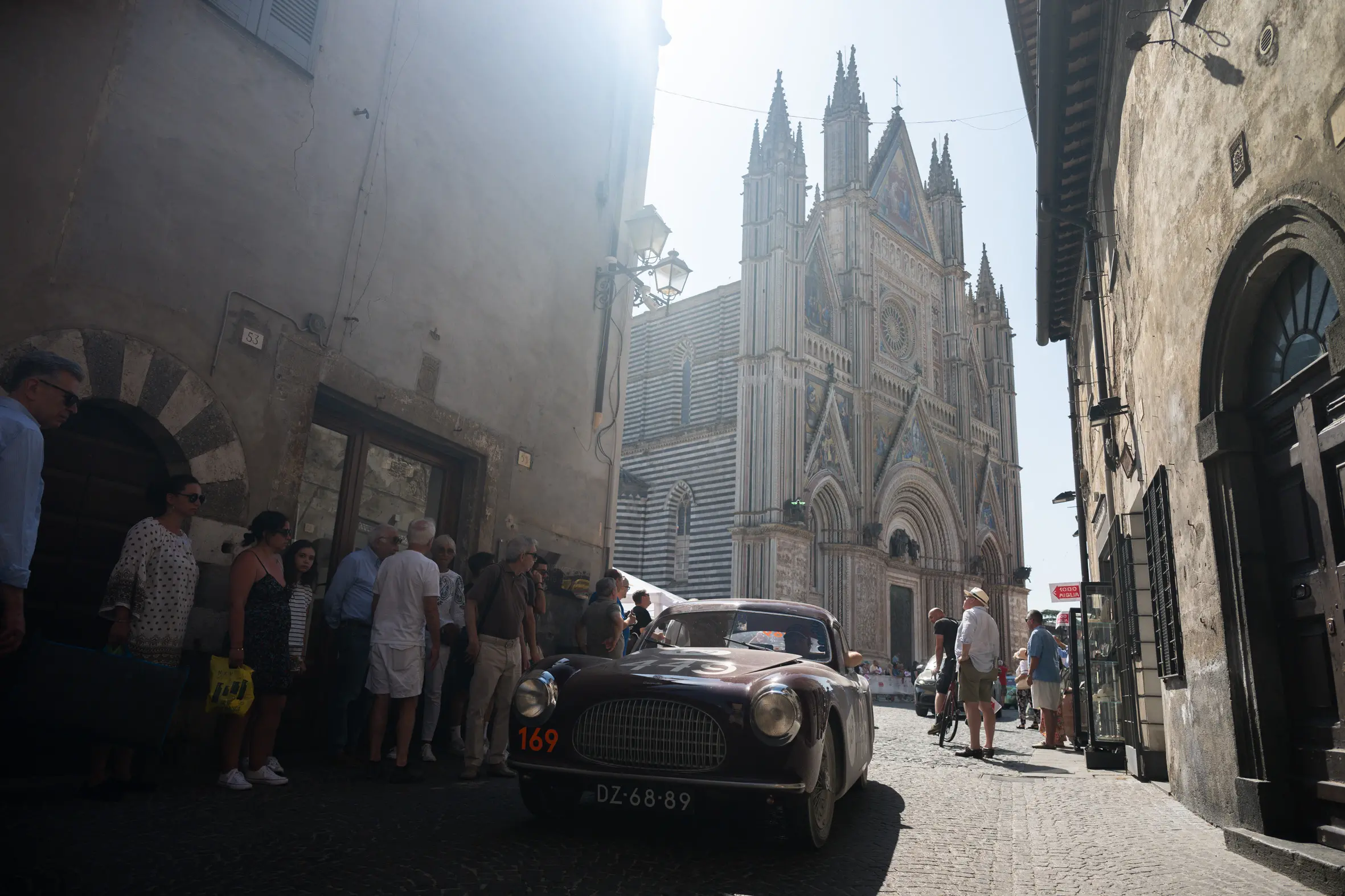 Mille Miglia 2025, il passaggio da Orvieto