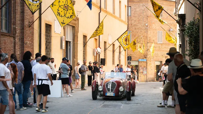 Mille Miglia 2025, il passaggio da Città della Pieve