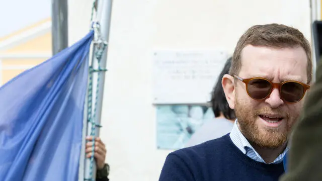 Giuseppe Provenzano, responsabile Esteri del PD durante l'evento del centrosinistra a Ventotene, 22 marzo 2025. ANSA / Lara Gallina