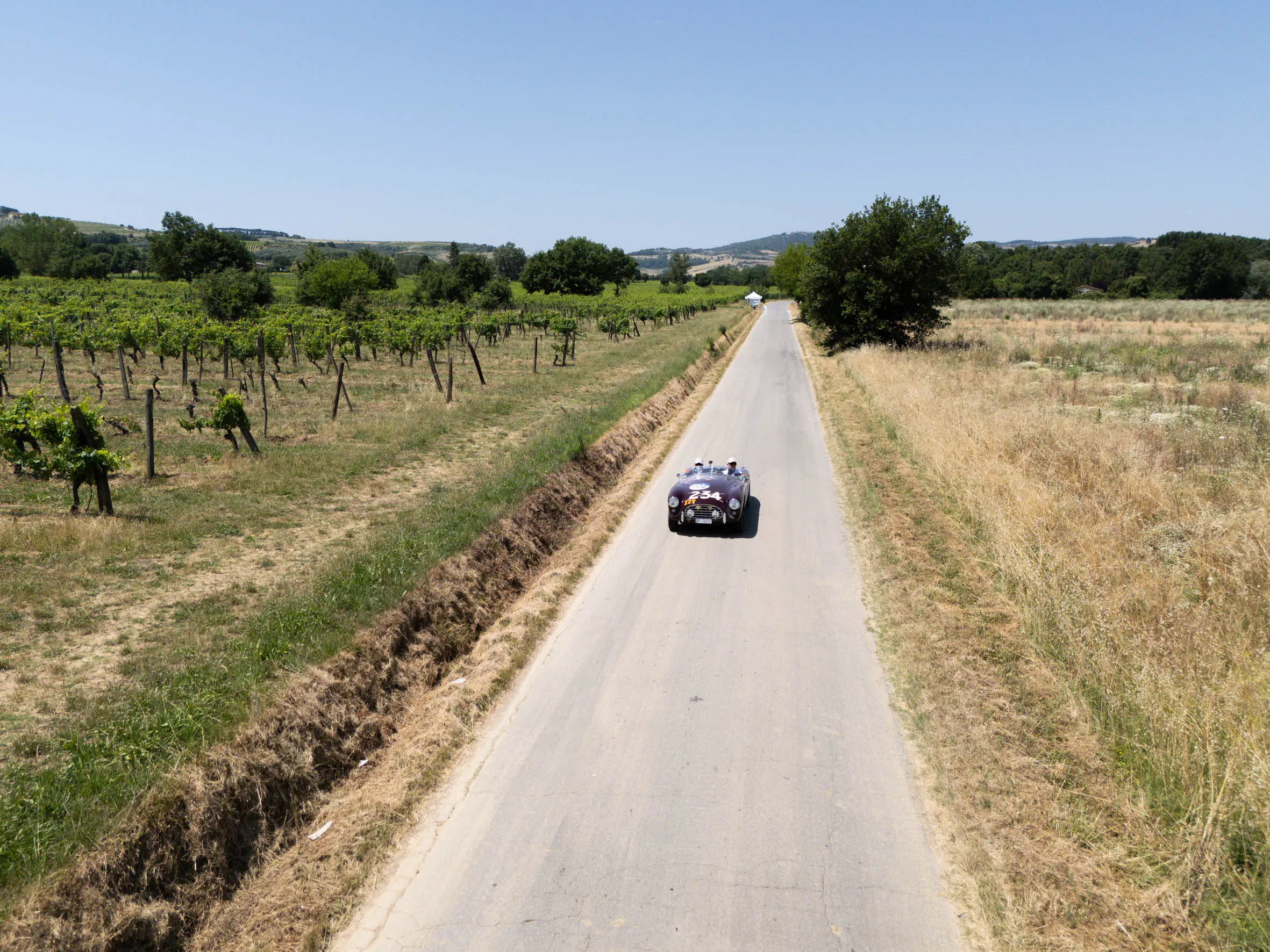 Mille Miglia 2025, il passaggio da Montepulciano